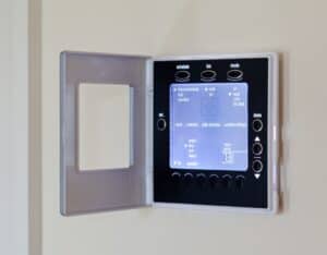 Electronic thermostat | Infiniti Air & Solar 